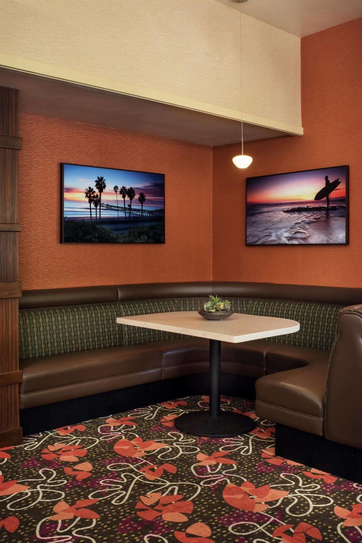 Western Seven Seas Hotel 3*